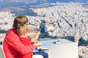Guided family treasure hunt in Athens